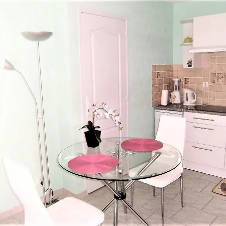 Locations Rives De Seugne - Claveau * Jonzac