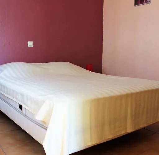 Locations Rives De Seugne - Claveau