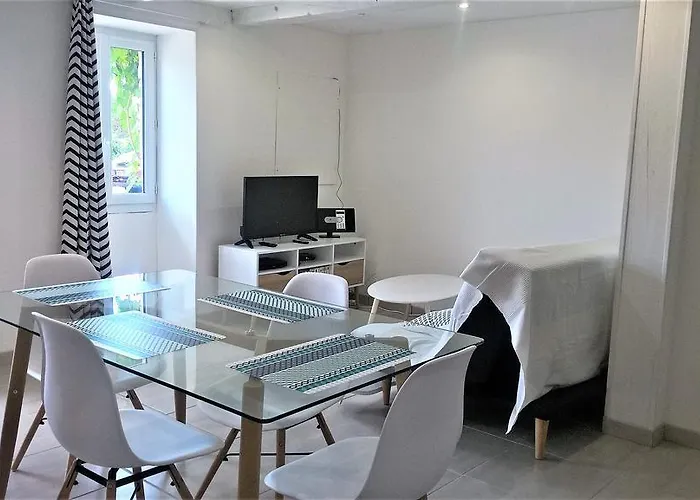 Locations Rives De Seugne - Claveau Jonzac