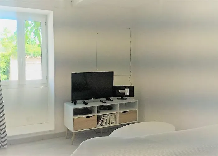 Locations Rives De Seugne - Claveau