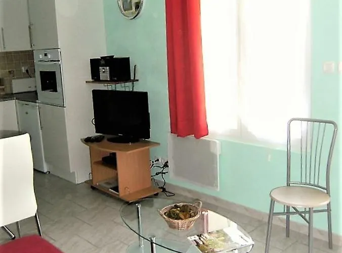 Locations Rives De Seugne - Claveau