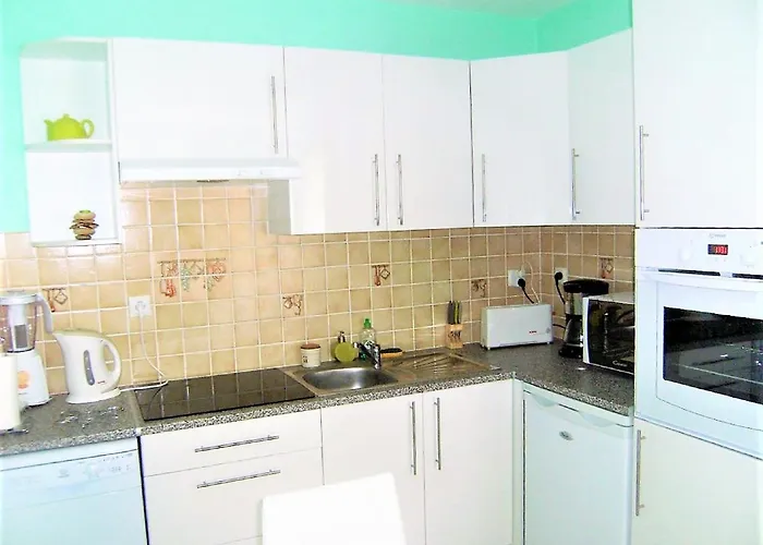 Locations Rives De Seugne - Claveau Casa de Férias Jonzac